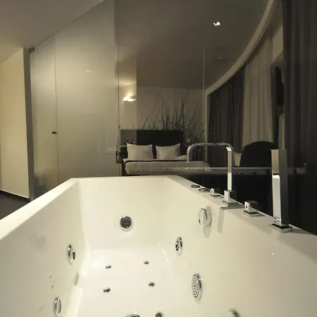 Hotel Sarroglia