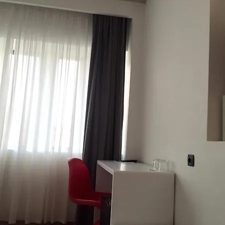 Sarroglia 4* Bucharest