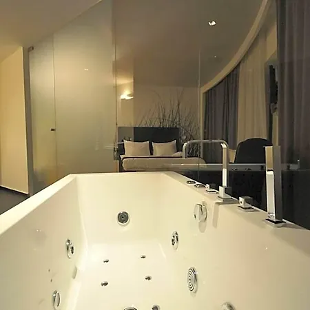 Hotel Sarroglia
