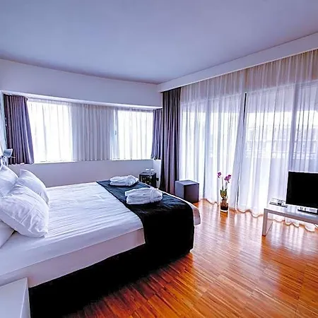 Sarroglia 4* Bucharest