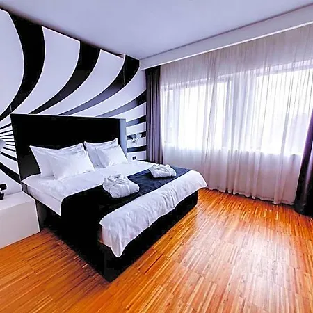 Hotel Sarroglia