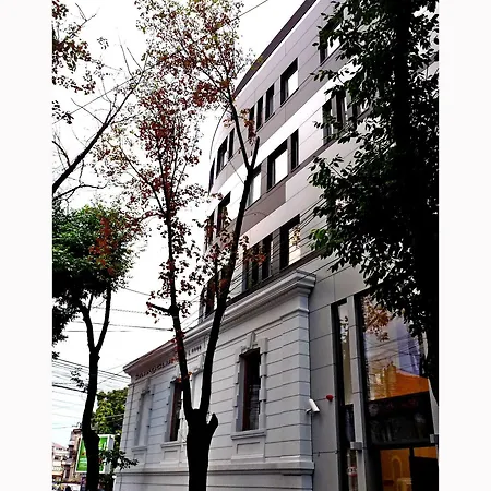萨洛里亚酒店