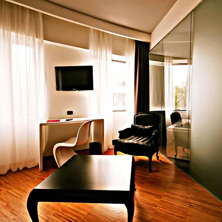 Sarroglia Hotel 4*