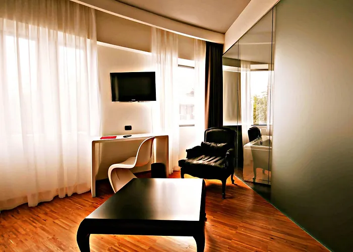 Sarroglia Hotel 4*