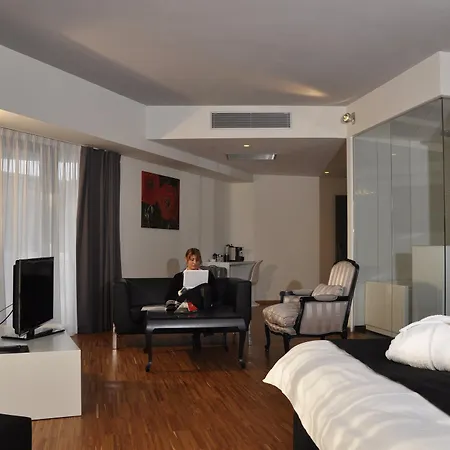 Sarroglia Ξενοδοχείο 4*
